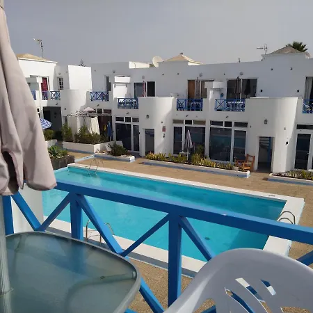 Delfines 2 - Small - Pool View- Good Wifi - 5 Minuts To The Beach * Puerto del Carmen (Lanzarote)