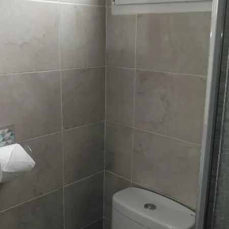 Delfines 2 - Small - Pool View- Good Wifi - 5 Minuts To The Beach *