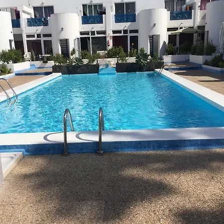Delfines 2 - Small - Pool View- Good Wifi - 5 Minuts To The Beach Apartment Puerto del Carmen (Lanzarote)